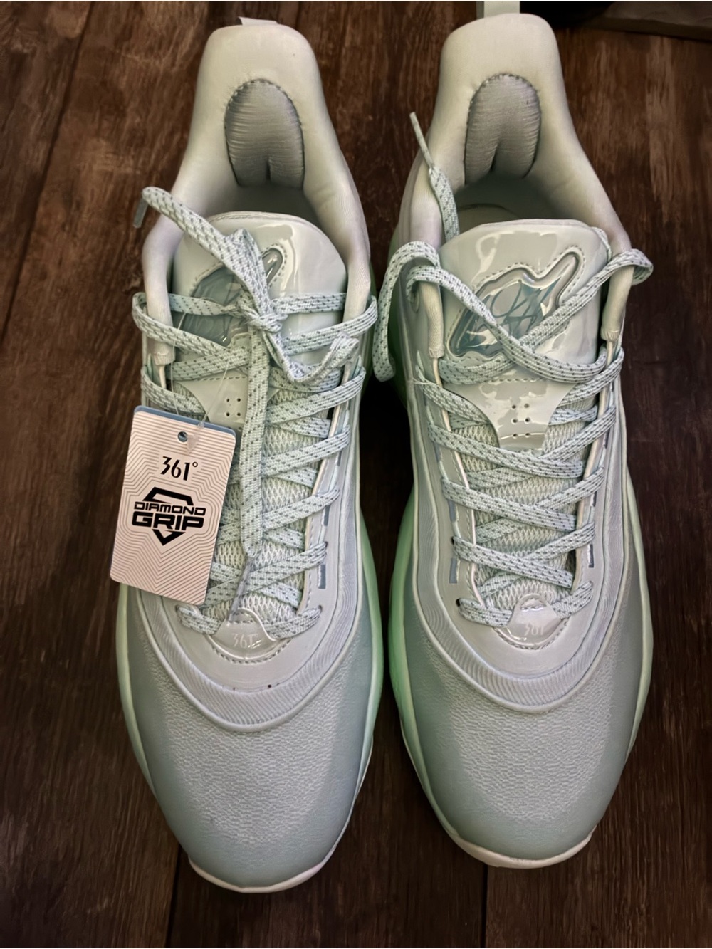 361° Men’s Mint Athletic Running Shoes with Diamond Grip